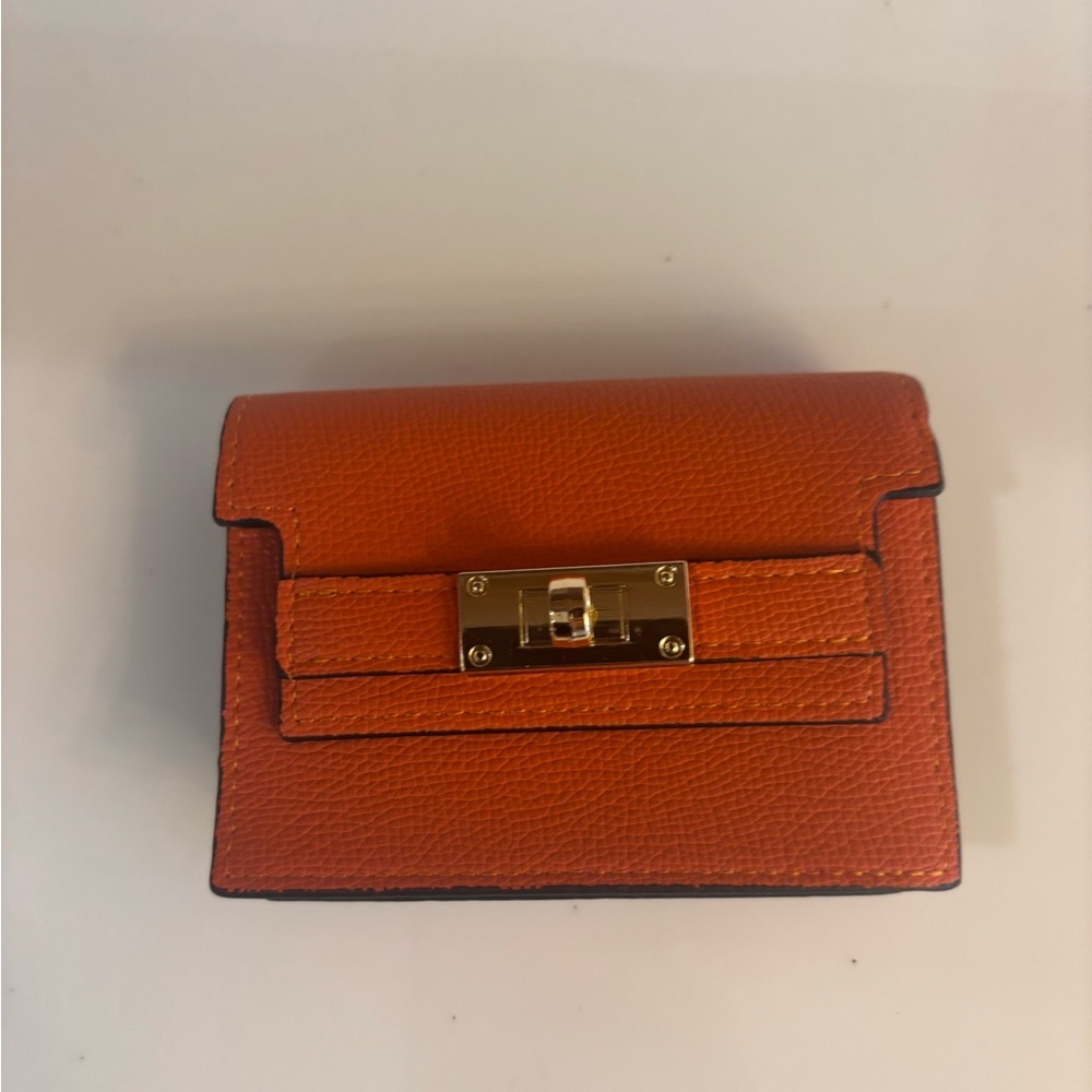 Orange Leather Wallet With Gold Card Holder Orange Leather Wallet With Gold Card Holder